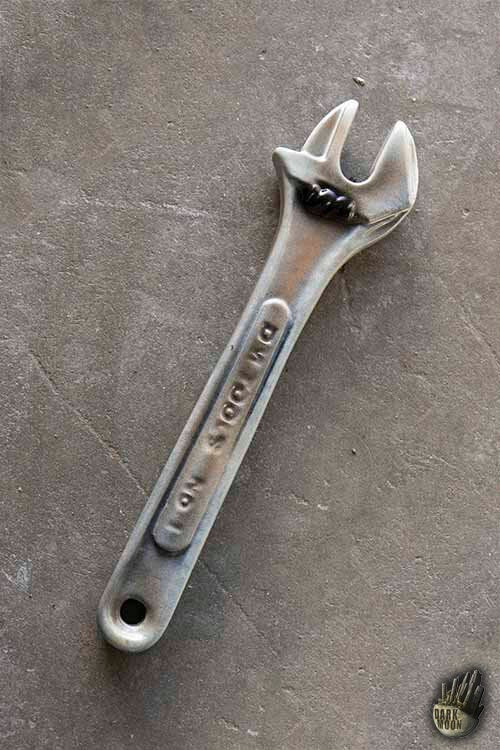 Foam Wrench No. 1