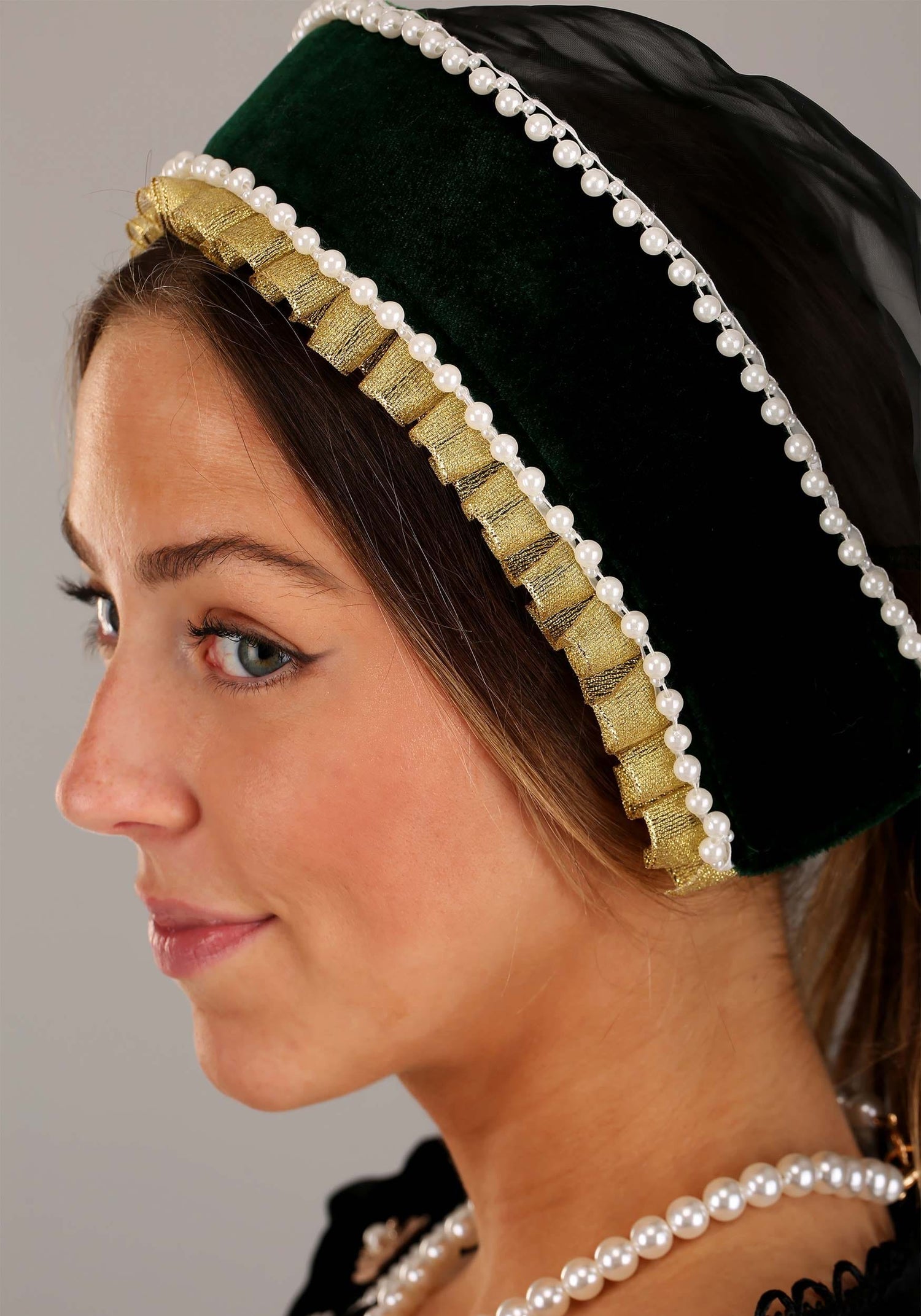Queen Anne Boleyn Accessory Kit
