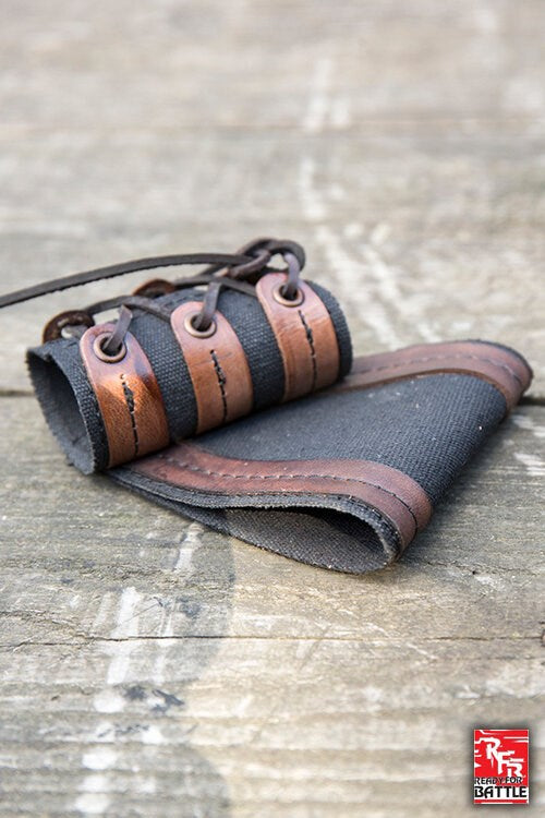 Small Canvas and Leather Frog