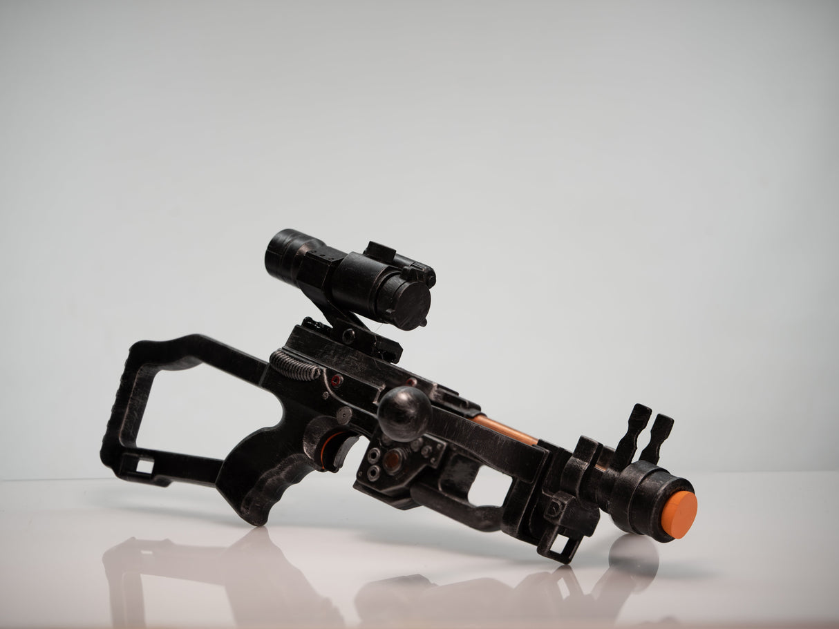 Hand Bowcaster Blaster Prop (WP Original)