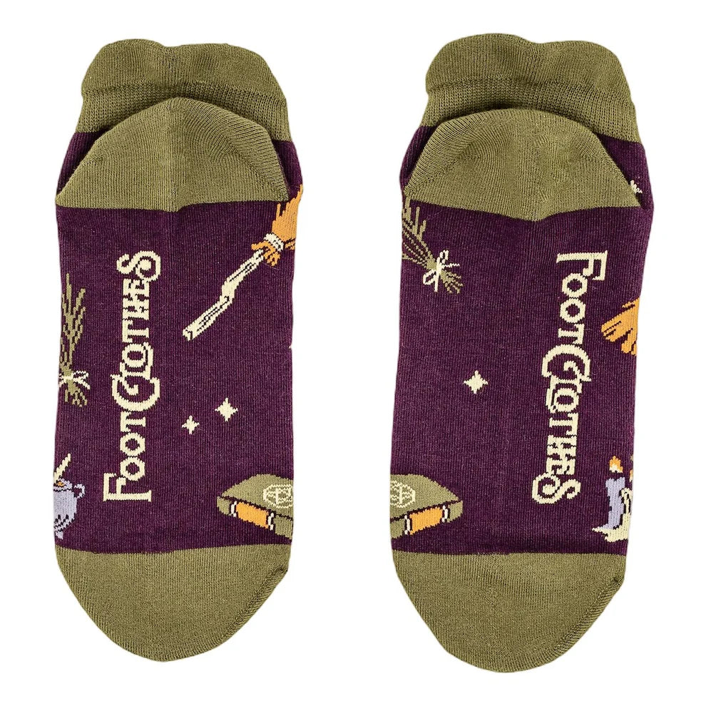 Archtoad of Hatville Ankle Socks