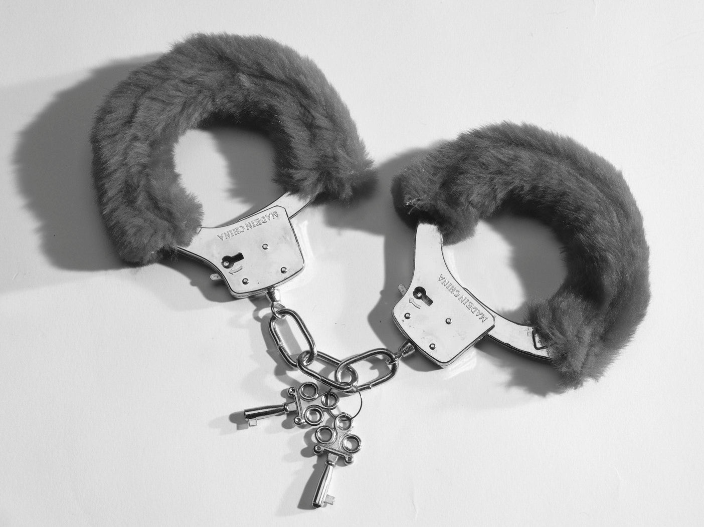 Assorted Fuzzy Handcuffs – The Life of the Party