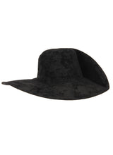Musketeer Black